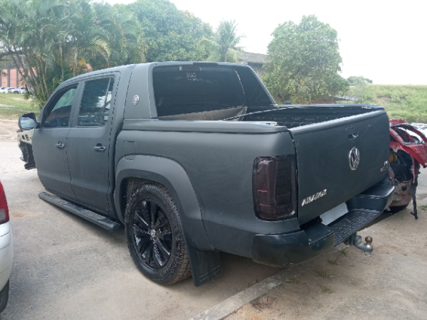 PAR DE LANTERNA FUME AMAROK V6