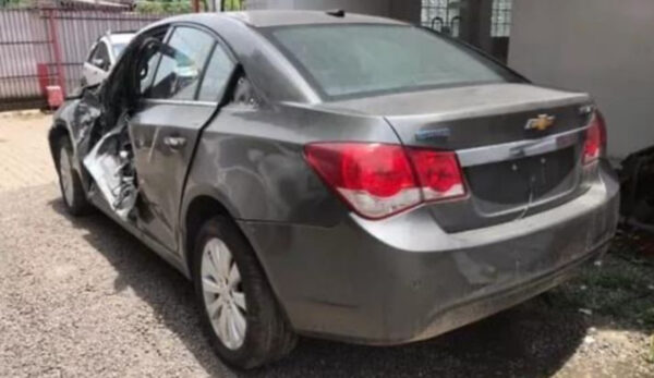 FRISO TRASEIRO CROMADO CRUZE